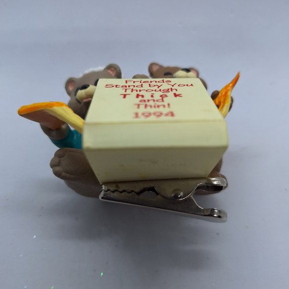 Vintage Pizza 1994 Hallmark Friends Through Thick 'N‎ Thin Clip-On Ornament - Picture 2 of 5